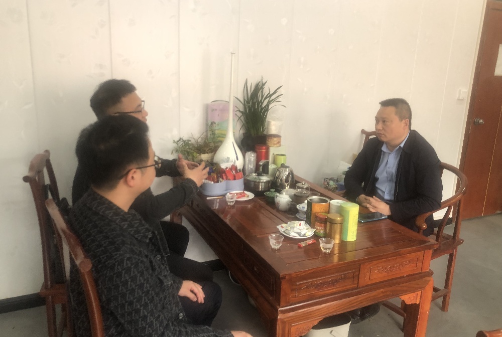 赴好又多商貿公司洽談商貿物流業(yè)務(wù)